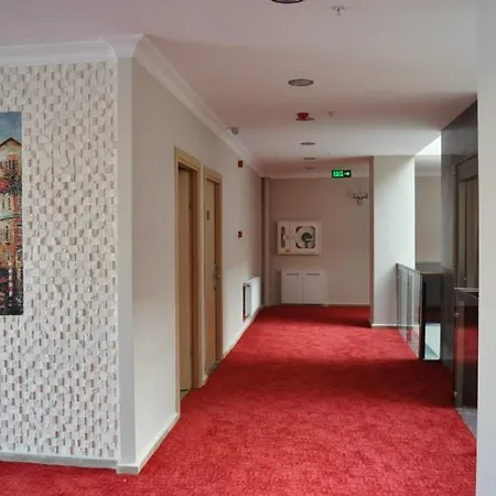 Grand City 5*