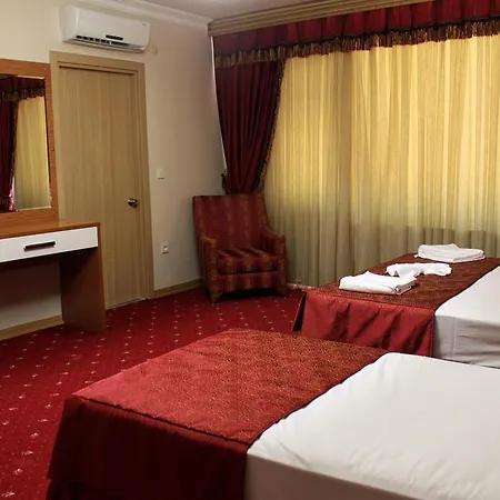 ホテル Grand City 5*